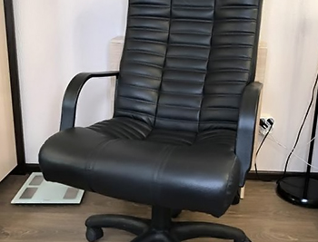 Кресла офисные Атлант